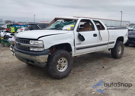 2000 Chevrolet Silverado 2500 Ls из США, поврежденный, VIN 1GCGK29U5YE317569